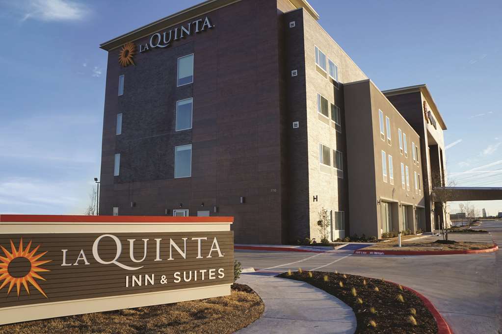 La Quinta By Wyndham Dallas Plano - The Colony Exteriör bild