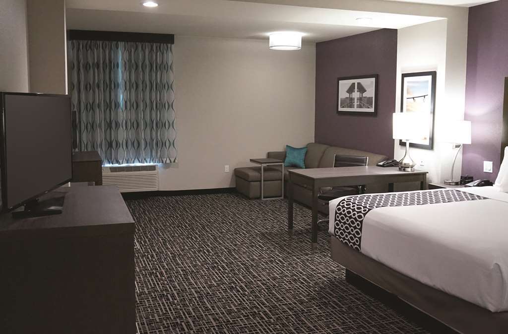 La Quinta By Wyndham Dallas Plano - The Colony Rum bild